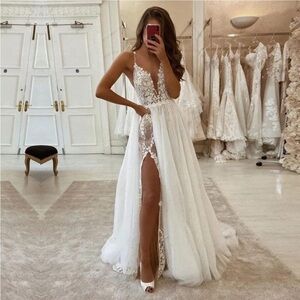 NEW 💍 Wedding Dress Chic Bride (see size chart)